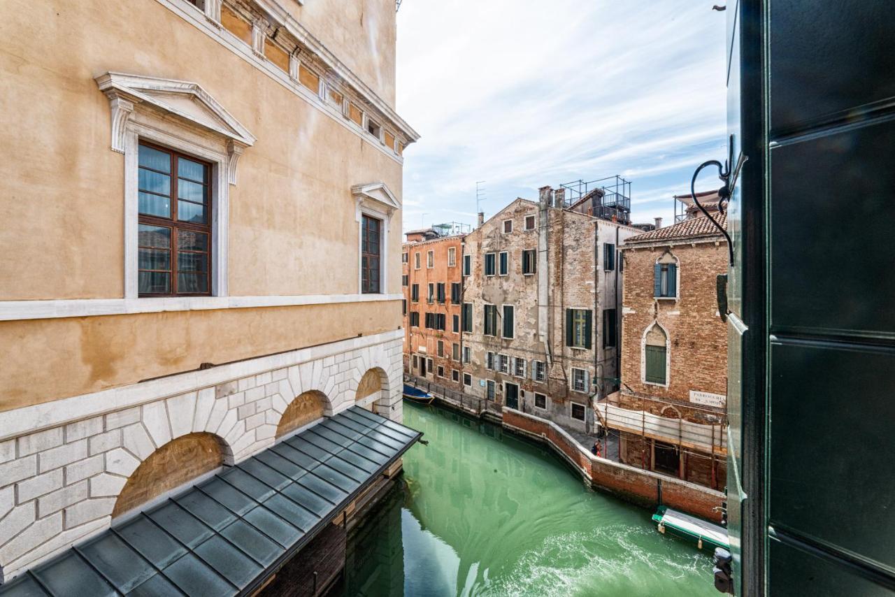 Casanova Fenice - Canal View Apartamento
