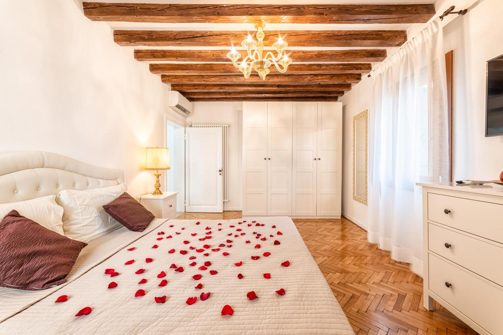Casanova Fenice - Canal View Apartamento