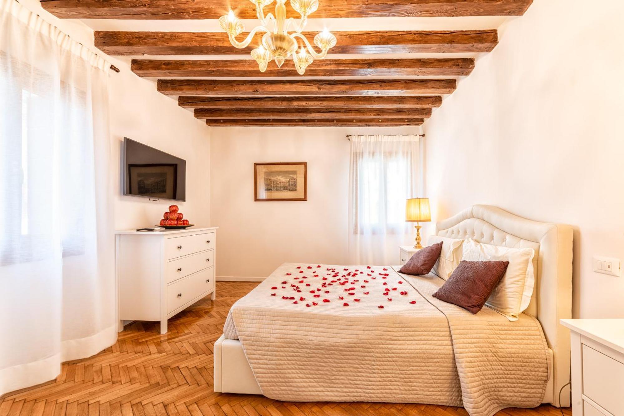 Casanova Fenice - Canal View Apartamento